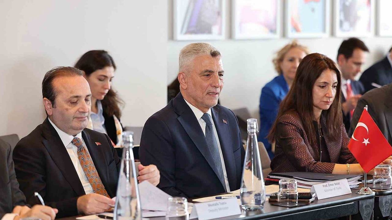 Belçika’da iş dünyasıyla ticaret ve yatırım gündemi şekillendi