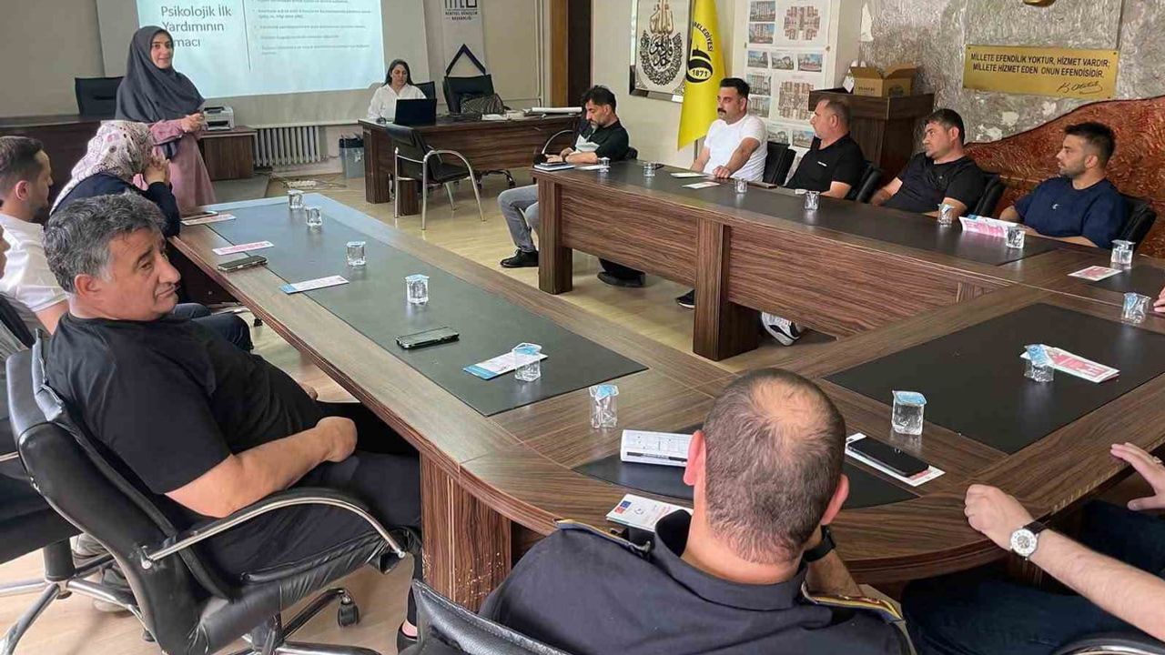 Belediye ekipleri kriz anına hazır: 23 personele psikolojik ilk yardım eğitimi