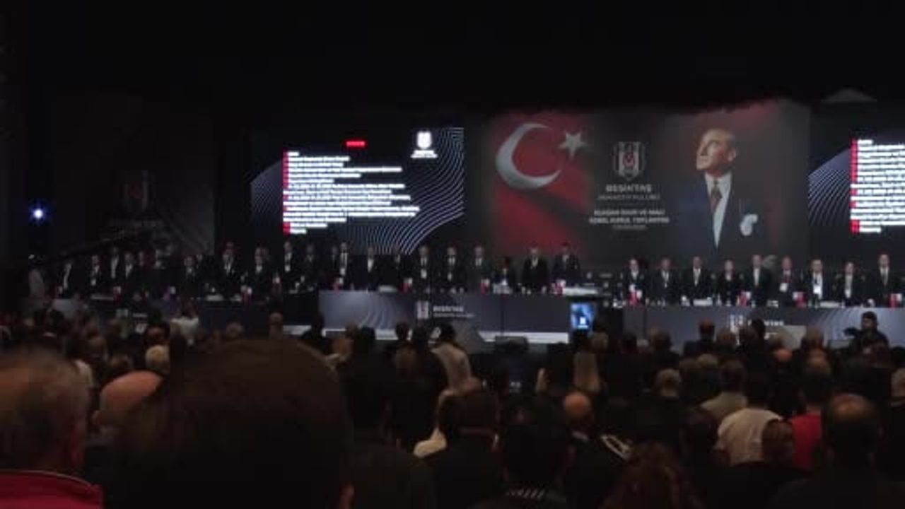 Beşiktaş'ta olağan idari ve mali genel kurul Haliç Kongre Merkezi'nde başladı