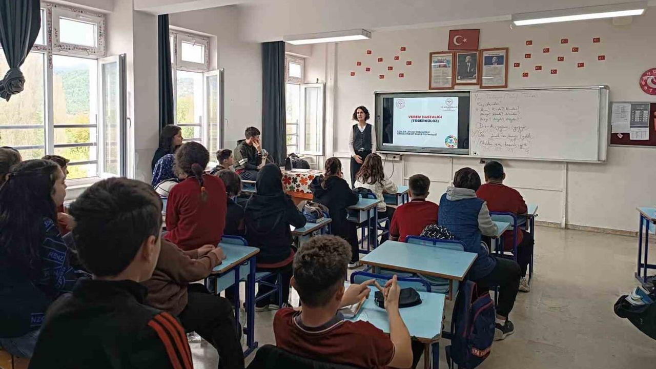 Beyağaç’ta gençlere ve öğretmenlere tüberkülozla mücadele eğitimi