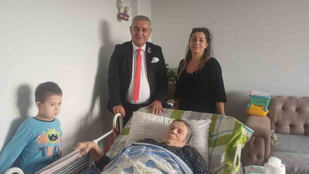 Beyaz Ay Derneği'nden iki kuşağın bakımına destek: medikal malzemeler teslim edildi
