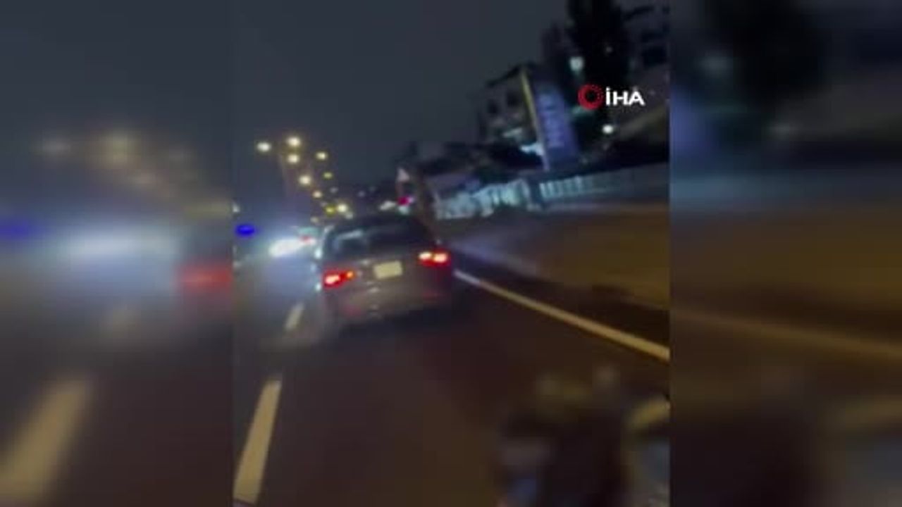 Beylikdüzü'nde drift iddiası sonrası kaçış: park halindeki üç araç ağır hasar aldı