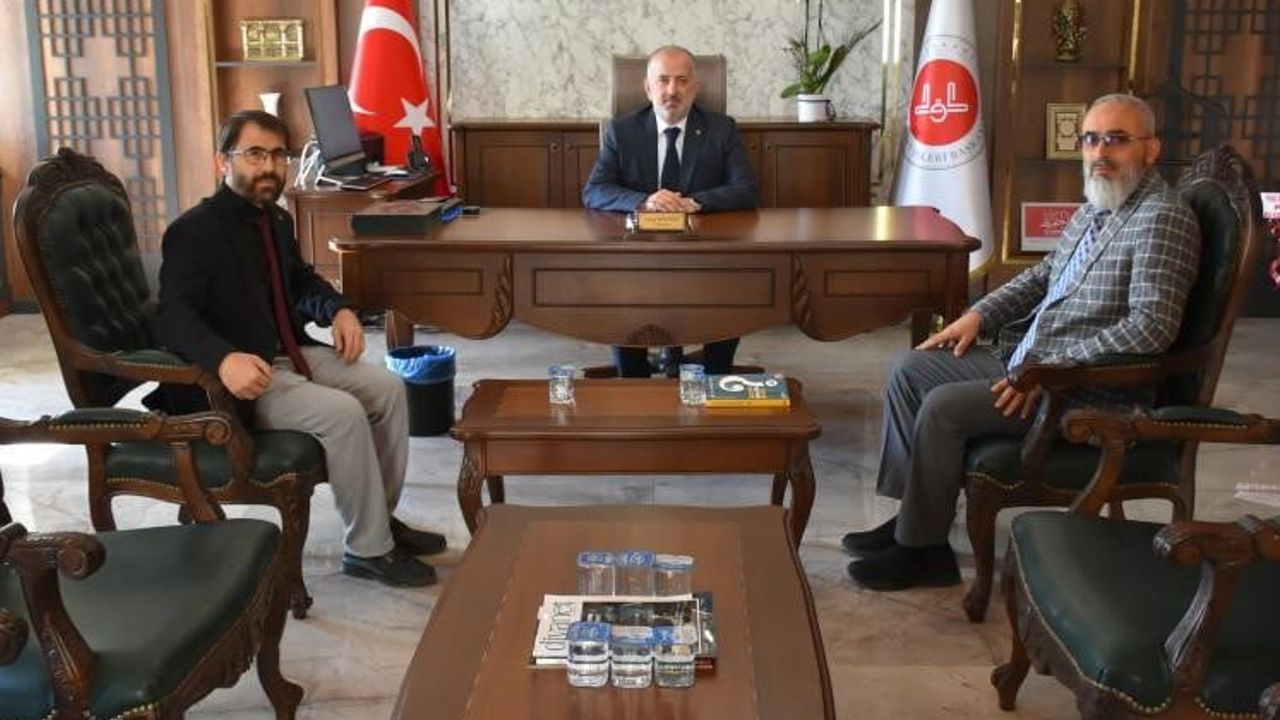 Bilecik'te cami hizmetleri ve görevli emekleri masaya yatırıldı