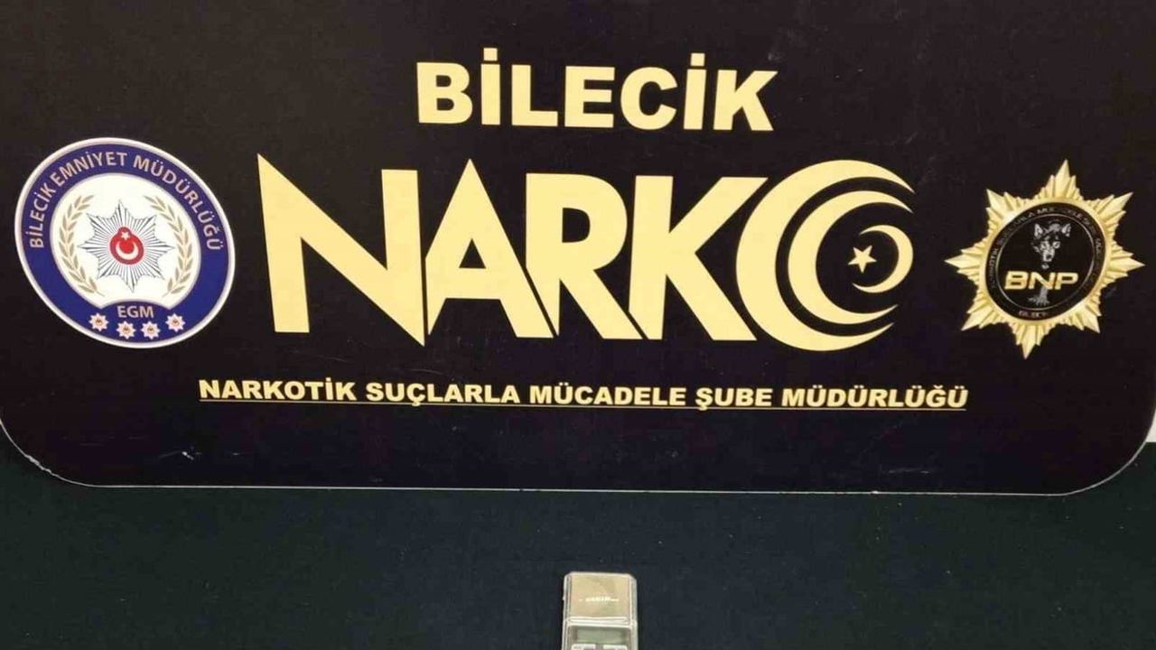 Bilecik'te hassas teraziyle yakalanan iki şüpheli adli sürece teslim edildi