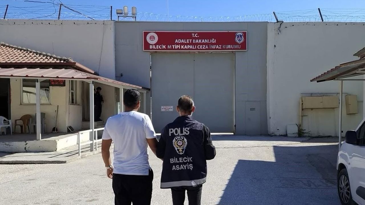 Bilecik'te sahtecilik davasından hüküm giyen kişi saklandığı evde yakalandı