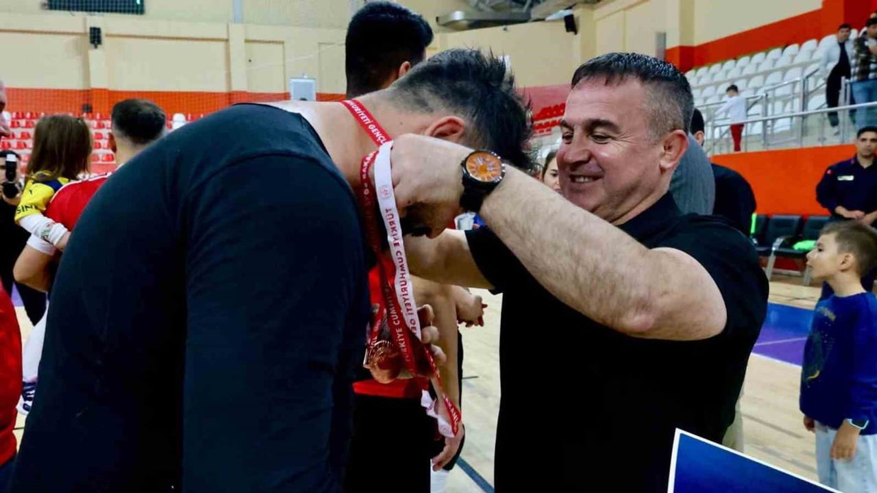 Bilecik'te şampiyonlar belli oldu: birinciler Marmara grup birinciliğinde ilimizi temsil edecek