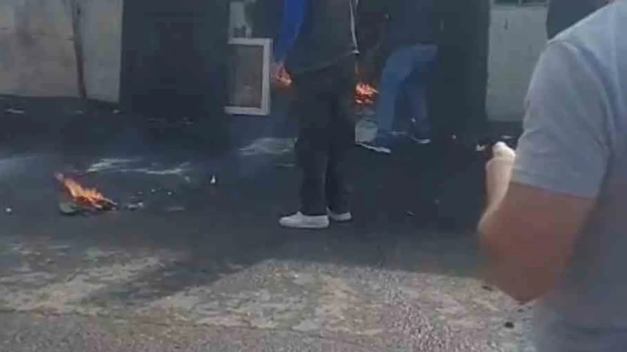 Bingöl sanayi sitesinde kıvılcımdan çıkan alev motosikleti kullanılamaz hale getirdi