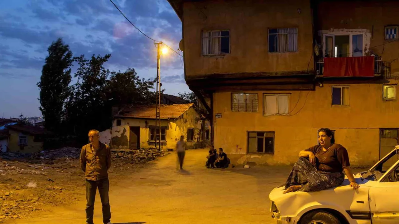 Binlerce kare arasından seçildi: şehrin ışıklarının en güzel fotoğrafları ödüllendirildi