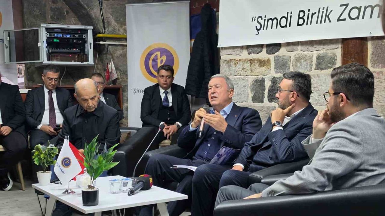 Birlik söyleşileri yeni dönemi Hulusi Akar ve Bekir Yıldız ile açtı
