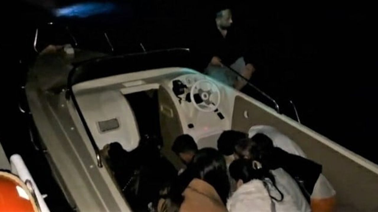 Bodrum açıklarında 15 düzensiz göçmen bulundu, iki şüpheli gözaltında