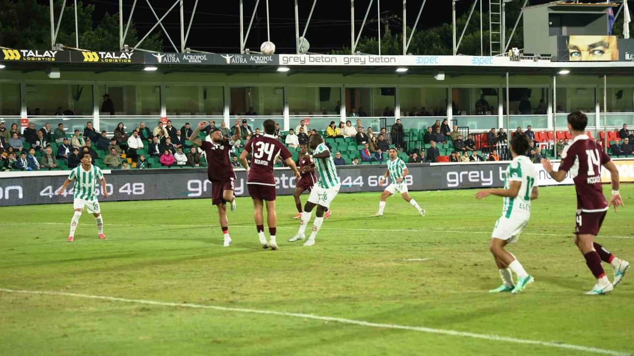 Bodrum FK son dakikalarda geri dönüşle Bandırmaspor'u 2-1 yendi