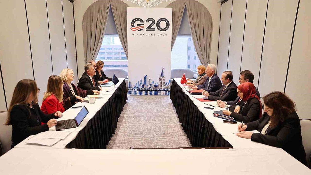 Bolat, G20 marjında AB ve Rusya ile ticari ilişkileri güçlendirme adımlarını görüştü
