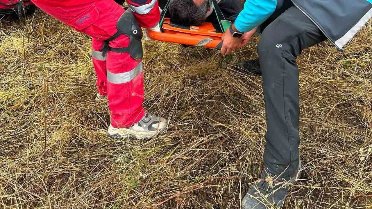 Bölge tatbikatı: UMKE ekipleri gerçeği aratmayan müdahaleyle hazır olduklarını gösterdi