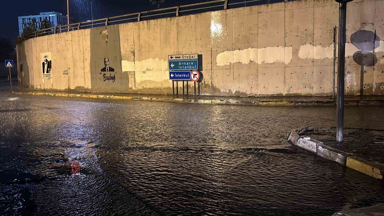 Bolu'da kuvvetli yağış alarmı: 16 Ekim gecesinden itibaren sel riski
