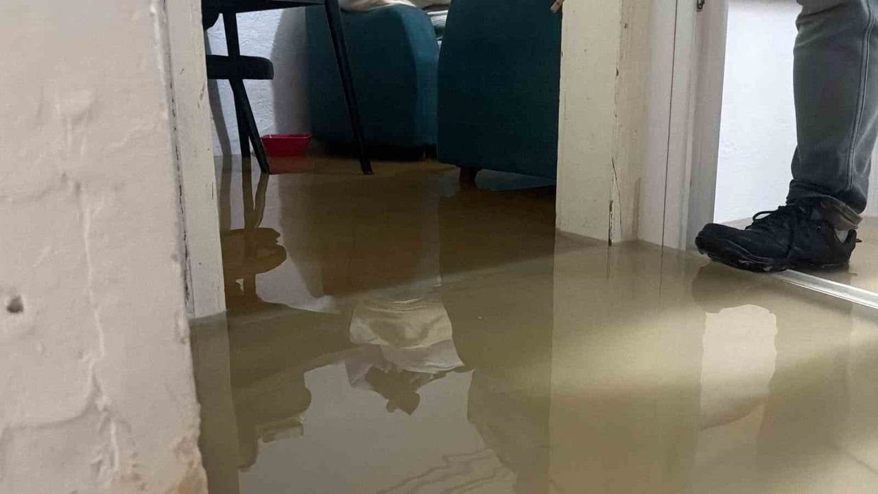 Bolu'da taşkın riski: Köroğlu Sitesi'nde 6 daire suyla doldu