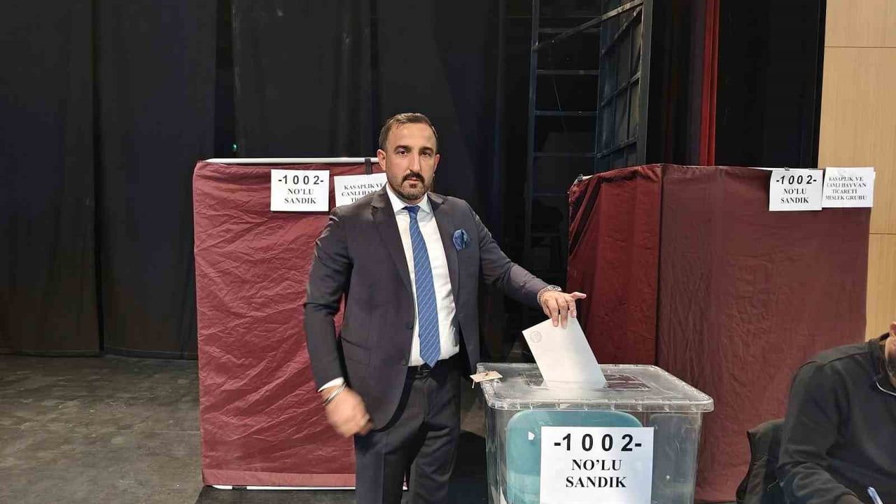 Borsada oylar kararını verdi: Karakaya yeniden başkan