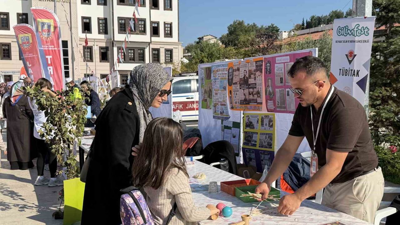 Boyabat'ta 50 stantla bilim ve merak şenliği başladı