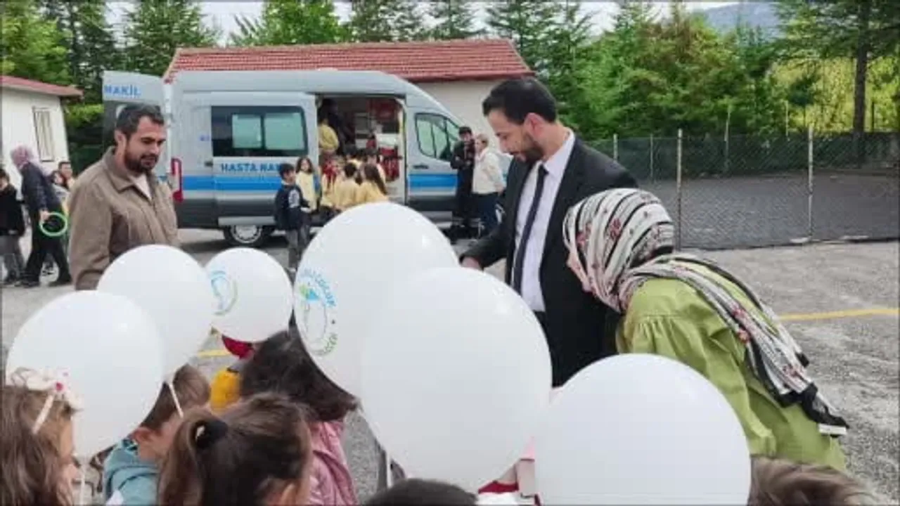 Bozkır'da 24 okulda sağlıklı alışkanlıklar için kapsamlı dağıtım