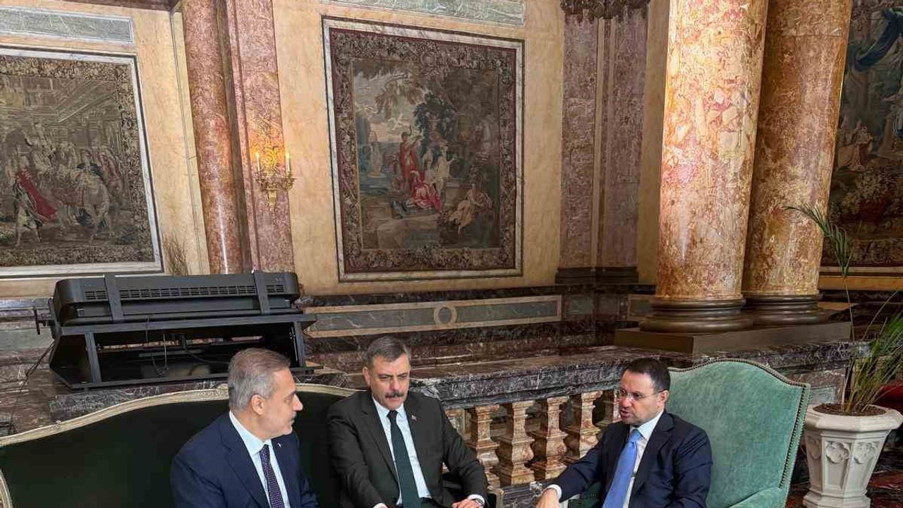 Brüksel'de kahve molası: bakan Fidan, Gürlek ve Çiftçi'nin samimi buluşması