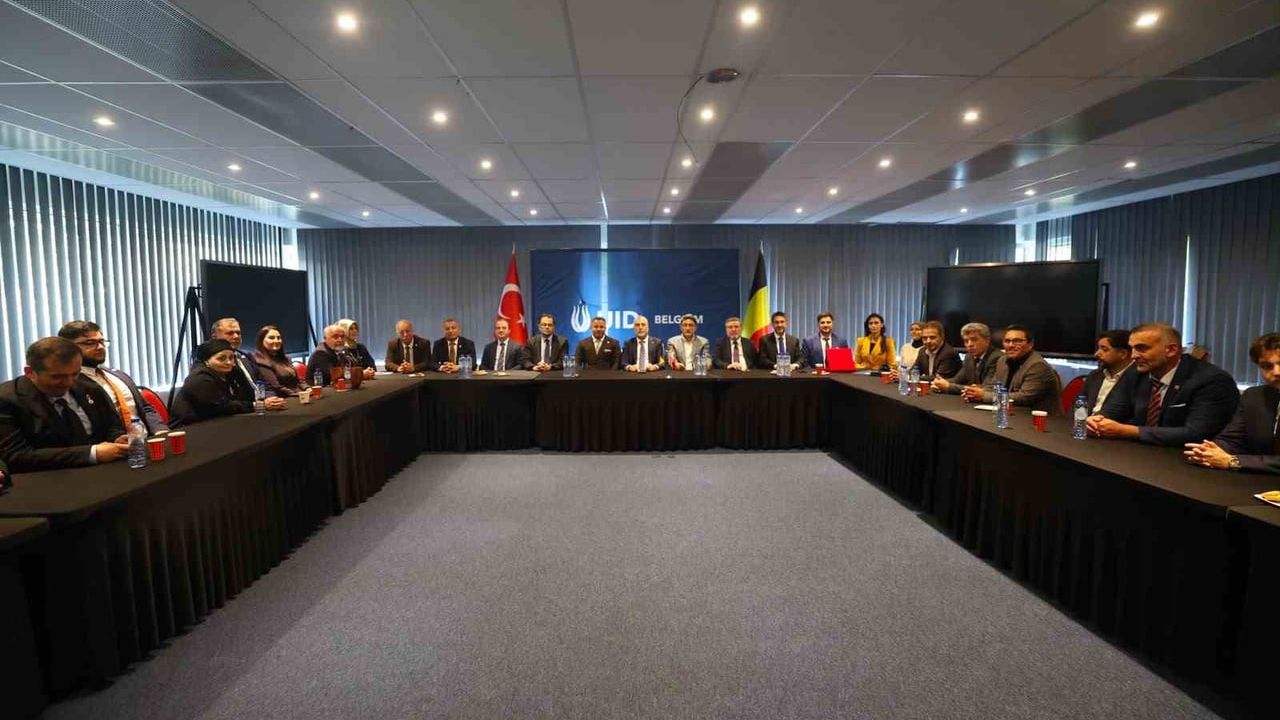 Brüksel'de temas trafiği: Işıkhan büyükelçiler, iş dünyası ve UID ile buluştu