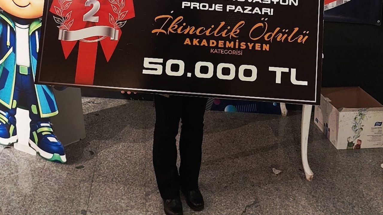 BŞEÜ'lü akademisyen çevreye yönelik sensör projesiyle 50 bin tl ikincilik kazandı