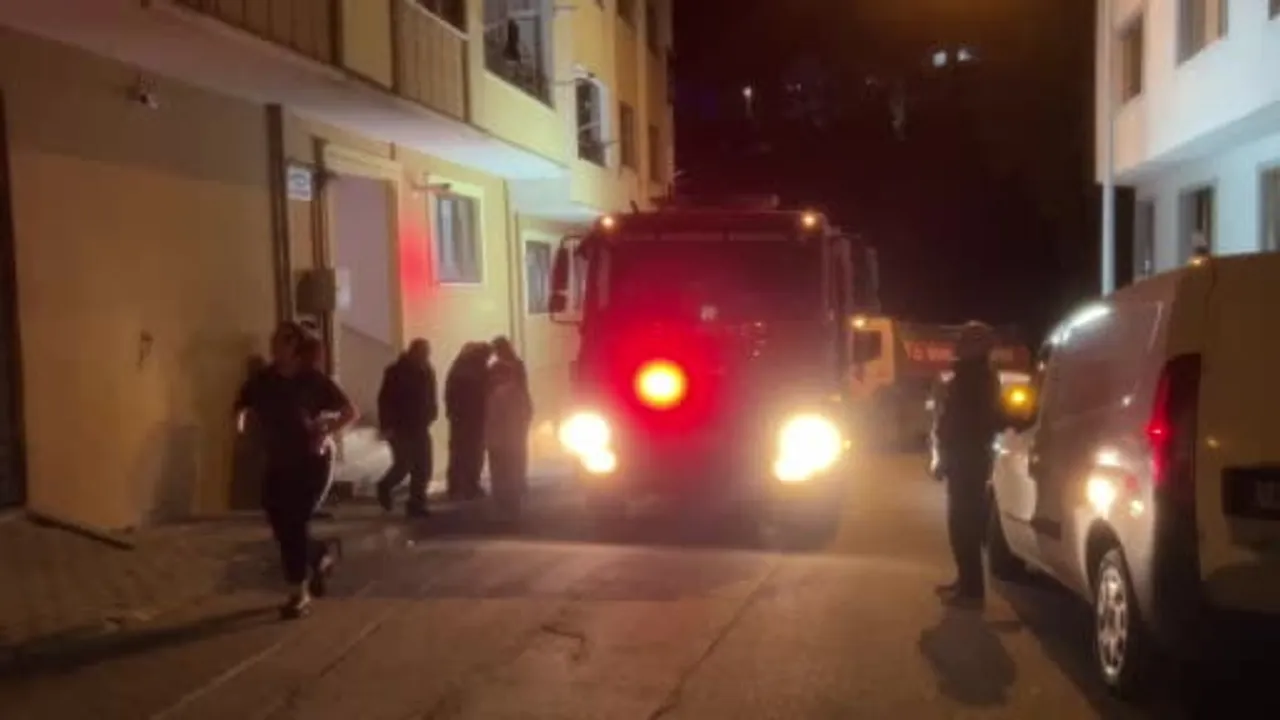 Bursa'da asansör halatının ısınması apartmanda tahliyeye neden oldu