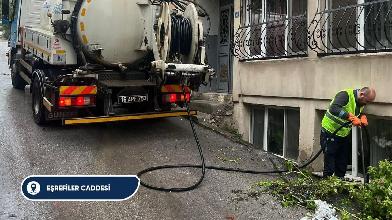 Bursa'da ekipler yağışa karşı seferber oldu: 645 olaya müdahale