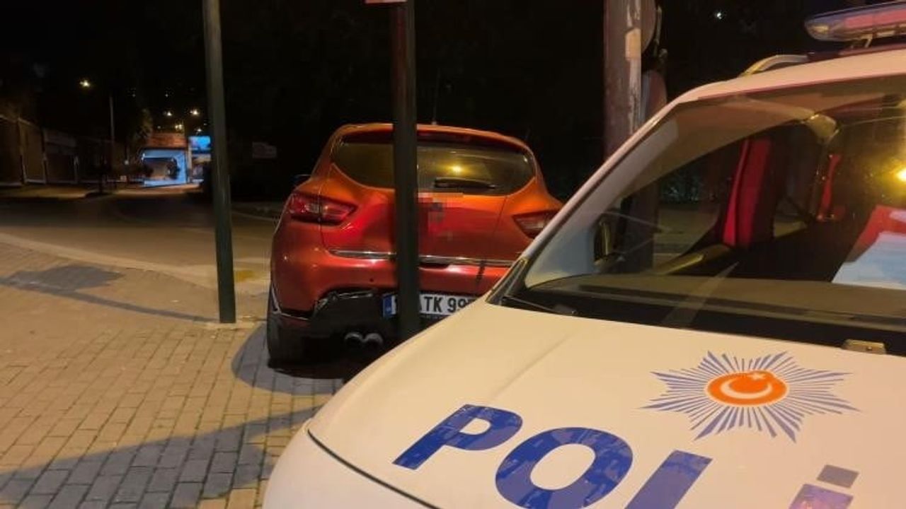 Bursa'da uygulamadan kaçma girişimi trafik lambasında son buldu