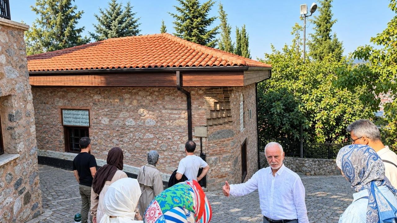 Bursa'nın manevi mirasını adım adım keşfeden gezi