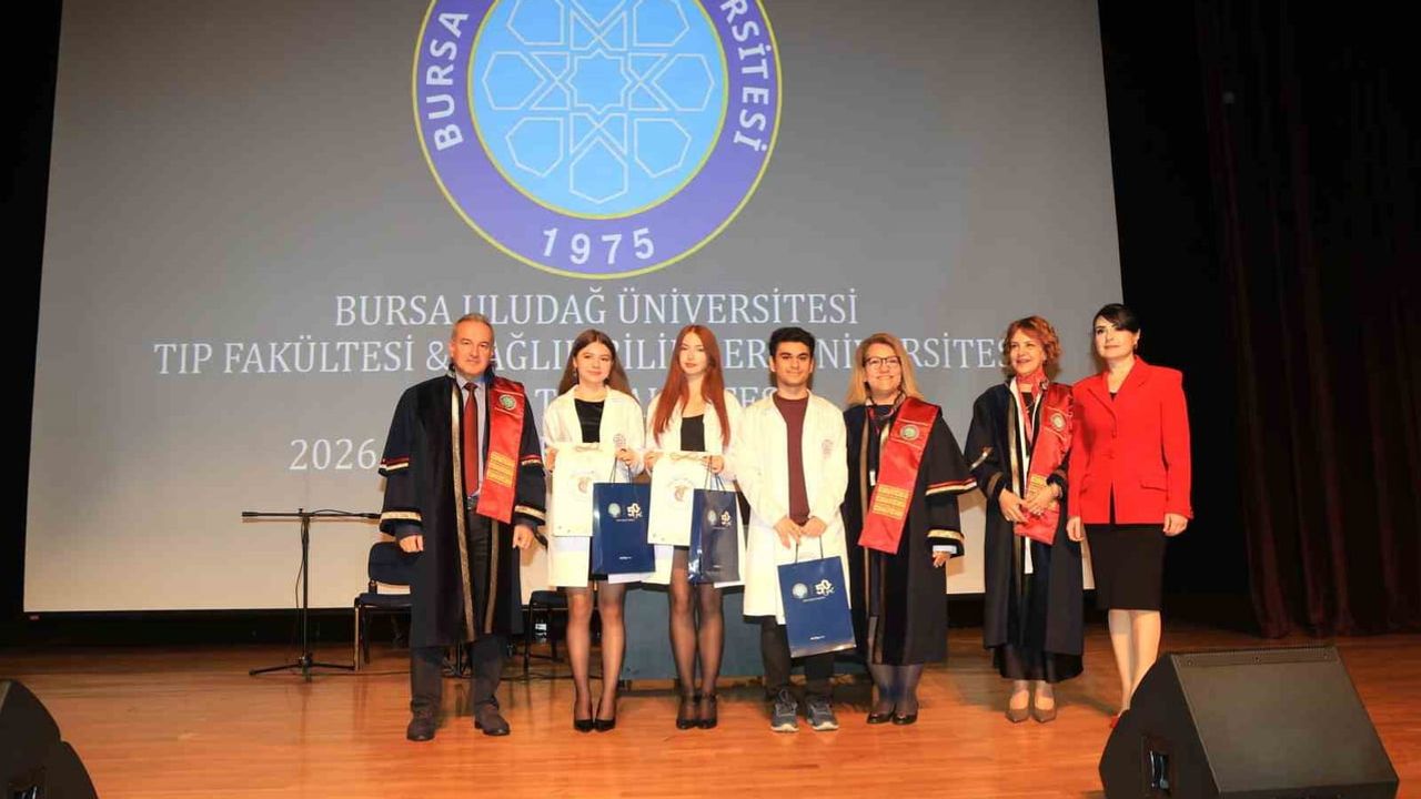 Bursa Uludağ'da beyaz önlükle hekimliğe ilk adım