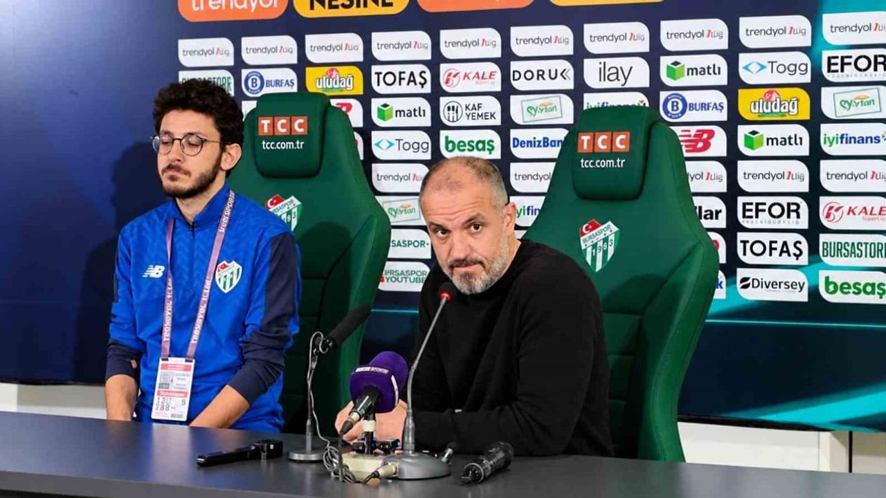 Bursaspor'da net oyun; Mustafa Er: daha farklı kazanabilirdik