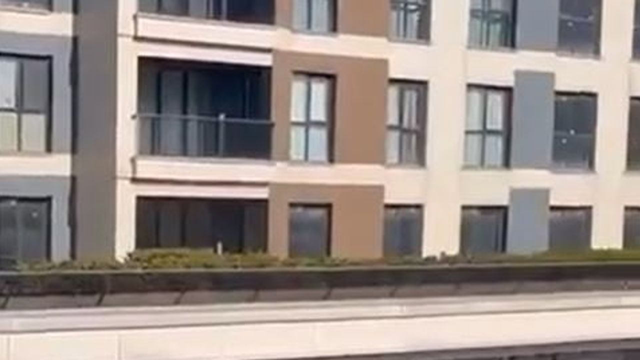 Büyükçekmece'de evde silahlı olay: bir kişi öldü, iki kişi yaralandı