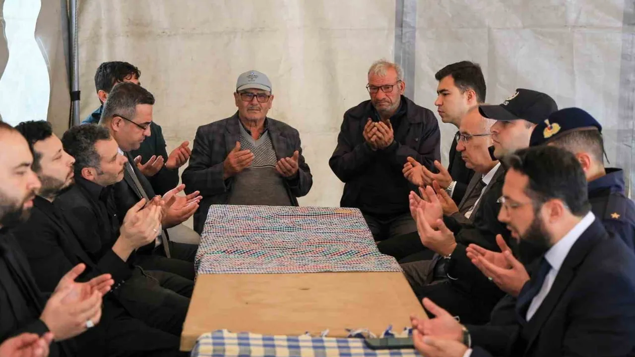 Çameli, maden şehidinin ailesine eğitim ve barınma desteği sağladı