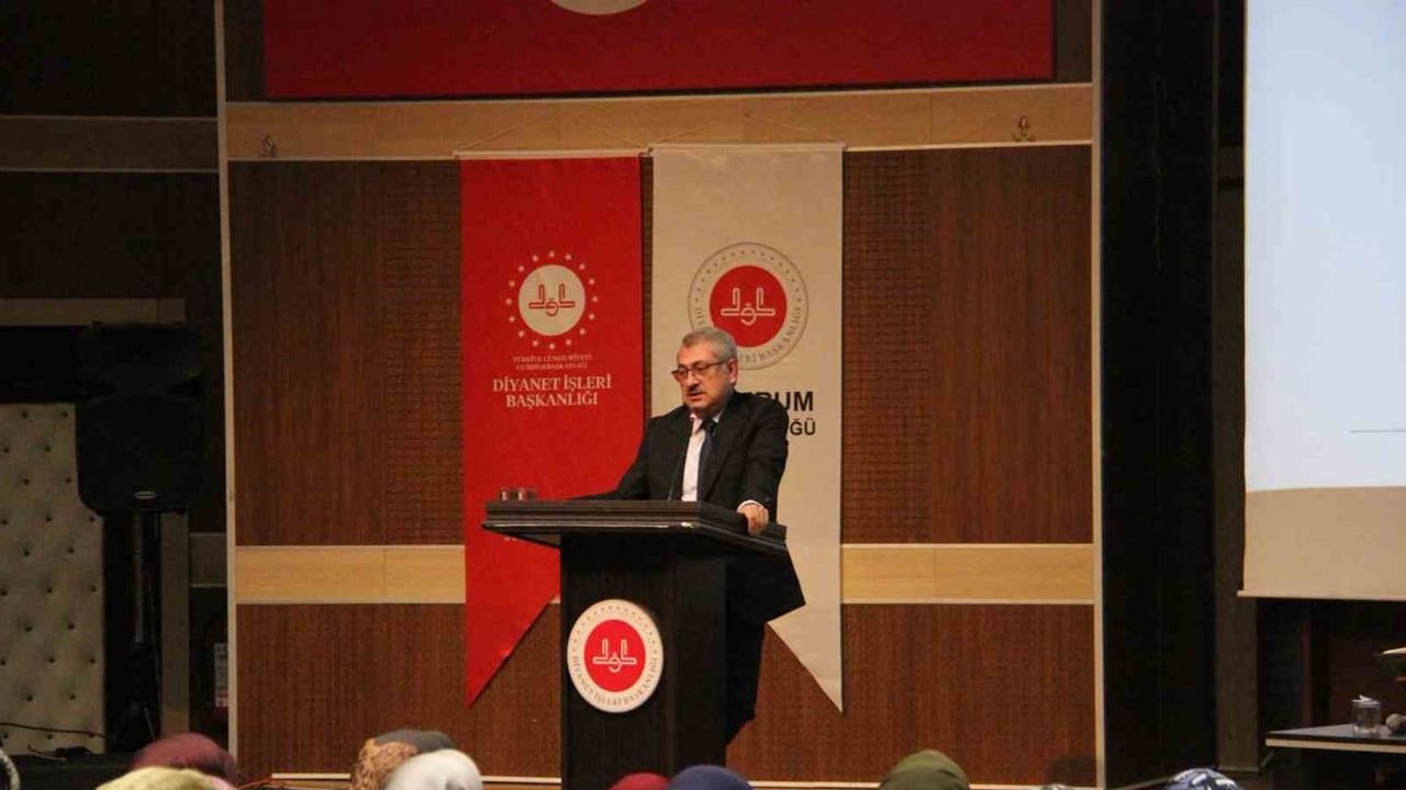 Cami ve sosyal hayat Erzurum'da kadın öğreticilerle masaya yatırıldı