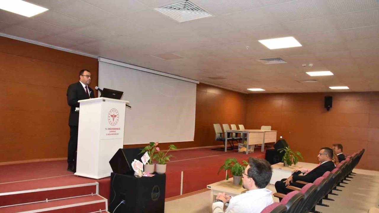 Çanakkale'de hastaneden meme kanseri farkındalığına yönelik bilgilendirme ve destek etkinliği