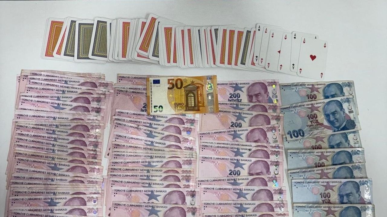 Çarşamba'da iş yerinde kumar: beş kişiye 58 bin 20 TL ceza