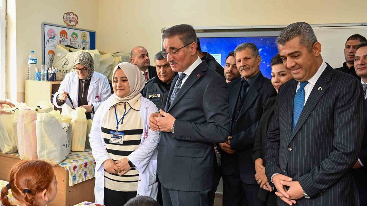 Çat'ta kitapla ısınan minikler: şehit Ramazan Yıldız kütüphanesi ve kış desteği