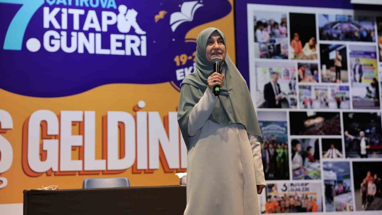 Çayırova'da kitap günlerinde aile ve manevi değerler öne çıktı