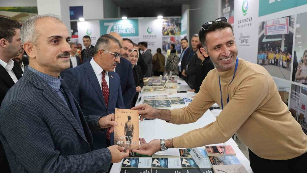 Çayırova'da kültür ve edebiyat haftası: 7. kitap günleri kapılarını açtı