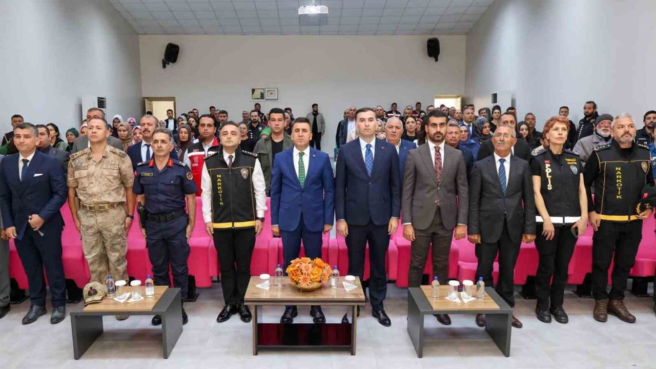 Çemişgezek'te annelerle uyuşturucuya karşı bilinçlendirme seferberliği