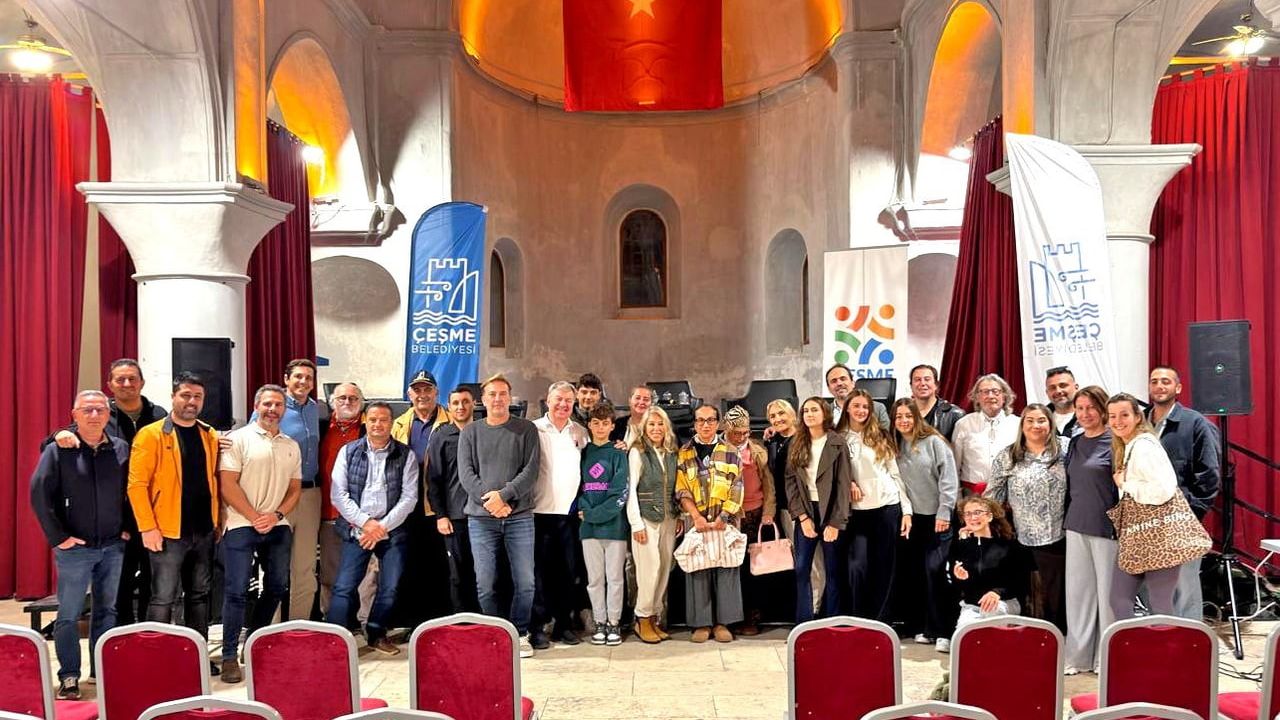 Çeşme'de deniz söyleşisi: yelken, kültür ve kıyıların geleceği tartışıldı
