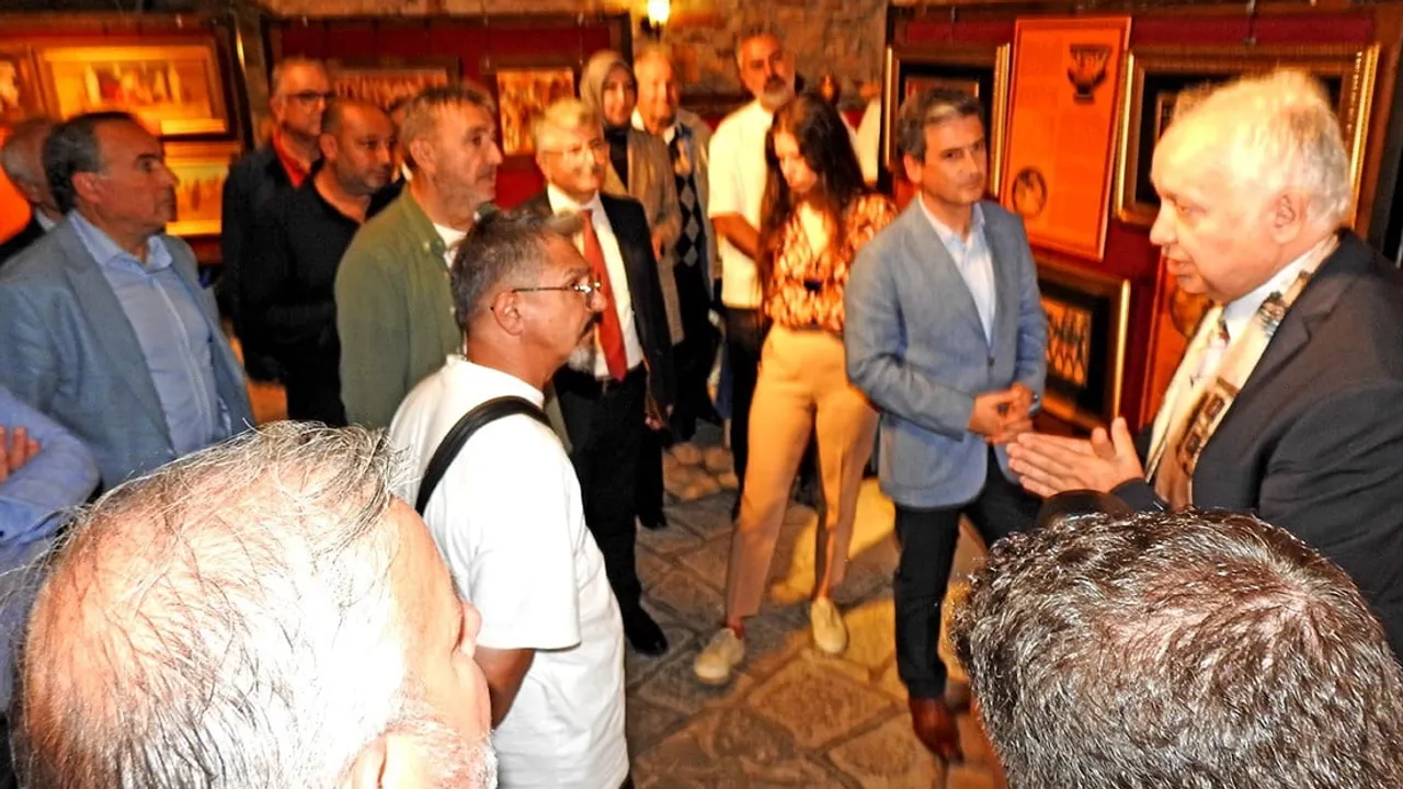 Çeşme Kalesi'nde Homeros'un destanı sanatla yeniden canlanıyor