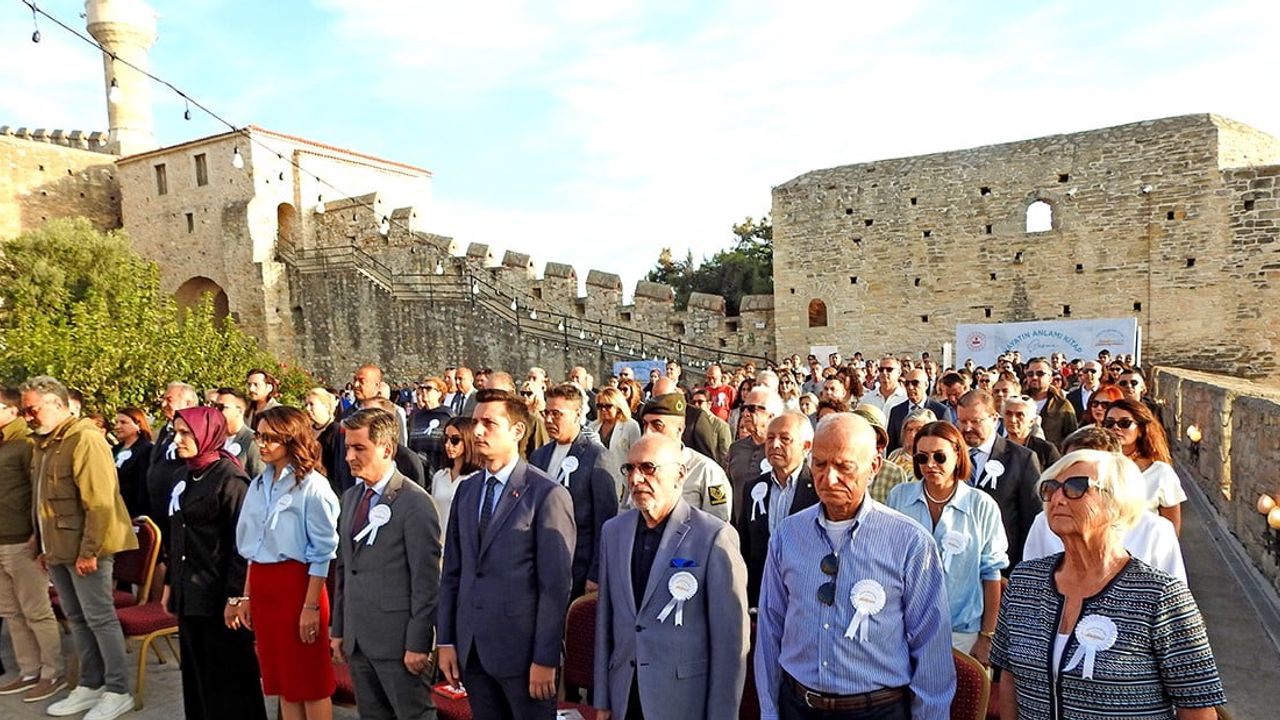 Çeşme kalesinde okuma kültürüyle empati için beşinci sezon başladı