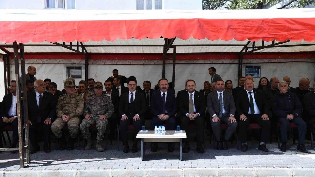 Çıldır'da yeni doğalgaz hattı ilçeye konfor ve tasarruf vaat ediyor