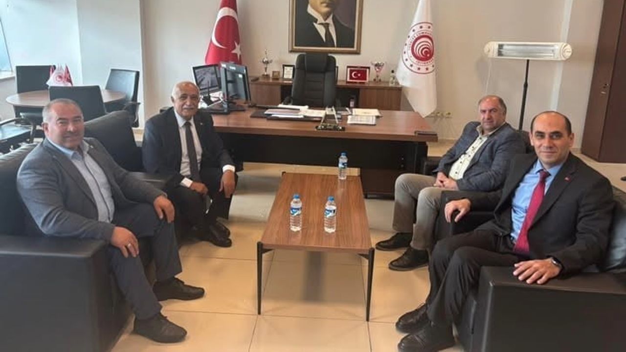 Çıldır yönetiminden Aktaş gümrük müdürüne dayanışma ziyareti