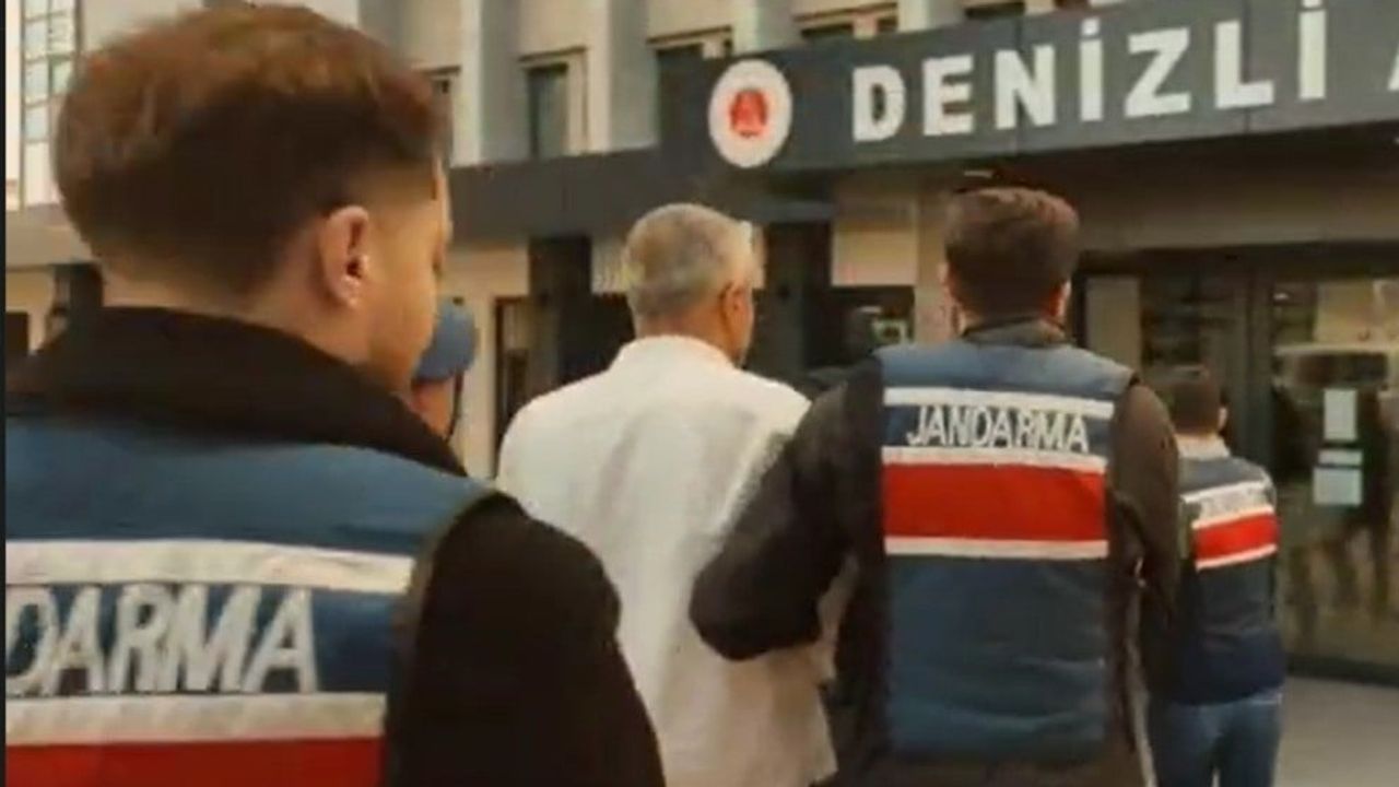 Çivril'de jandarma bilgilendirmesi dolandırıcılığı yarıya indirdi