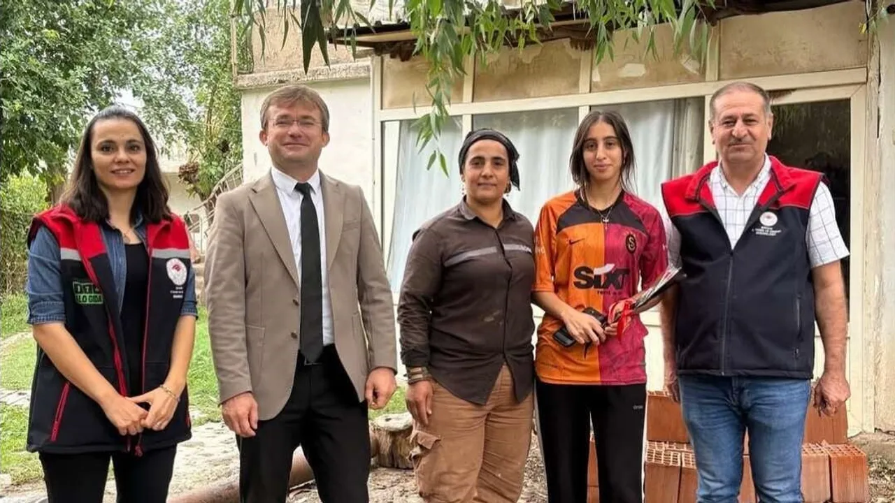 Cizre'de tarlanın görünmez kahramanları: kadın çiftçiler hatırlandı