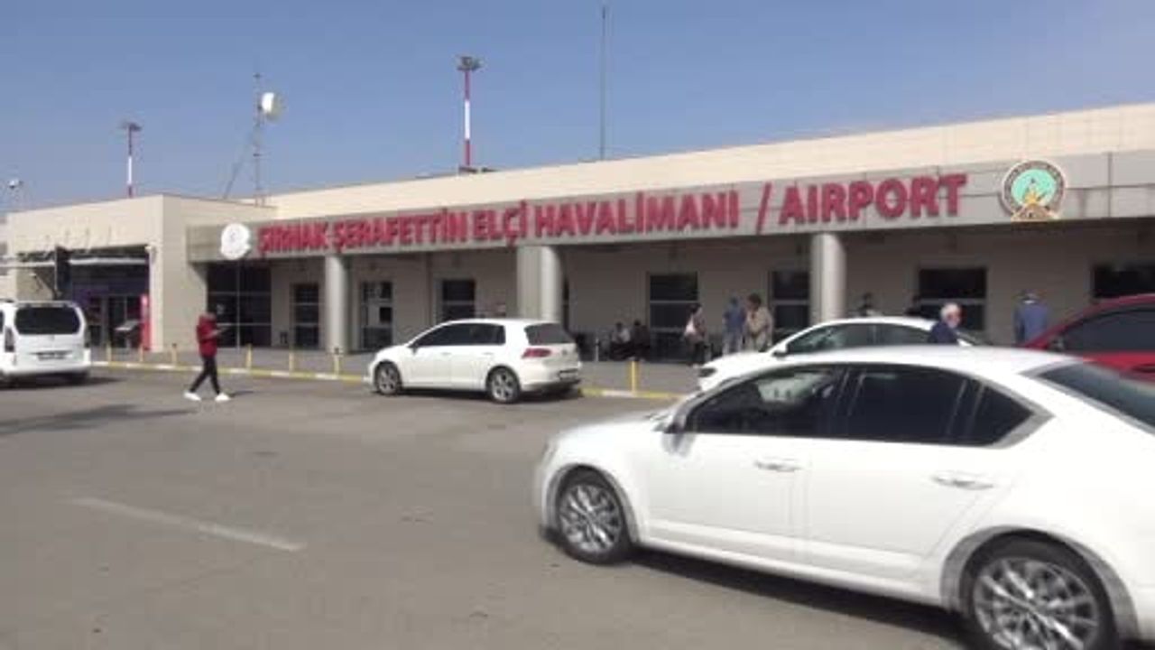 Cizreli boksörler Avrupa bronzuyla ilçelerinde coşkuyla karşılandı