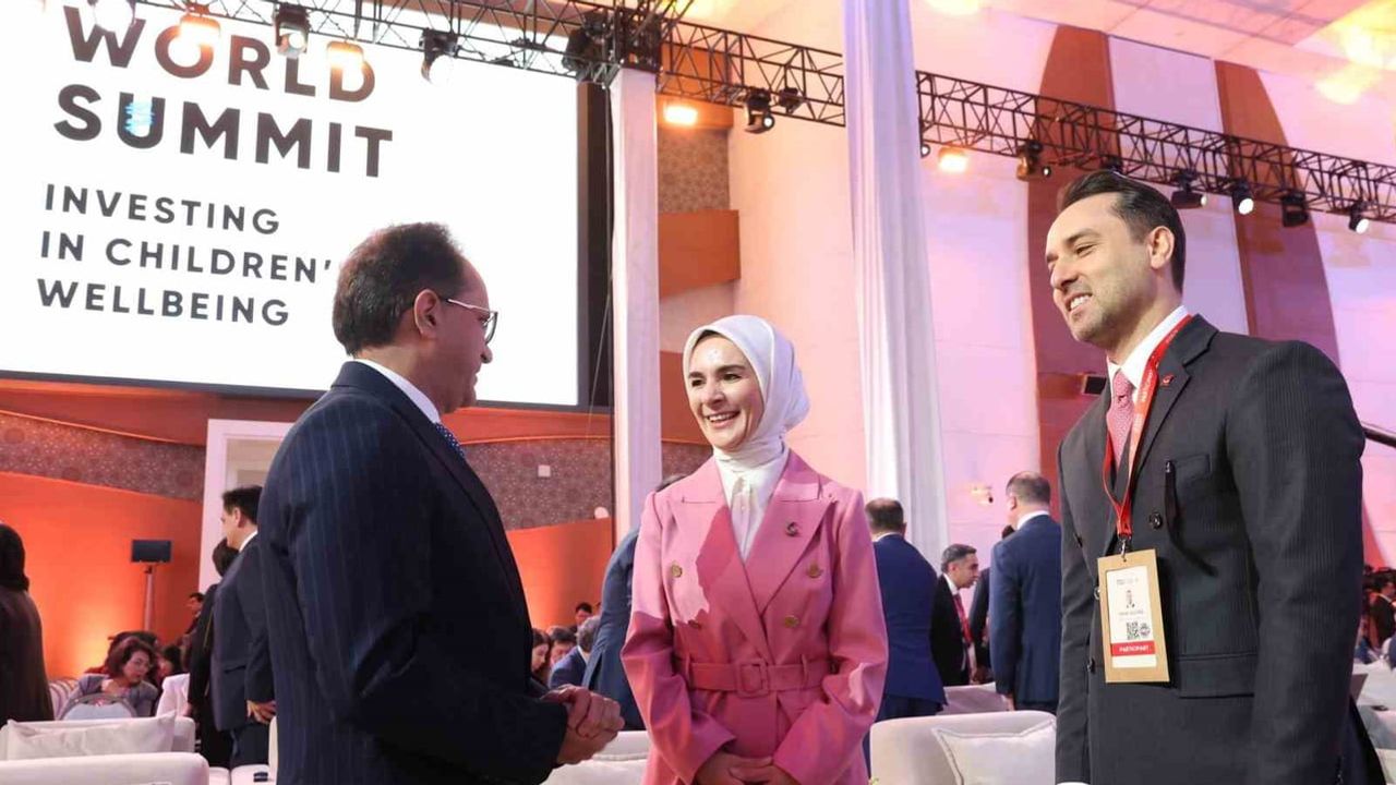 Çocukların iyilik halini güçlendirmek aile merkezli reformların odağında
