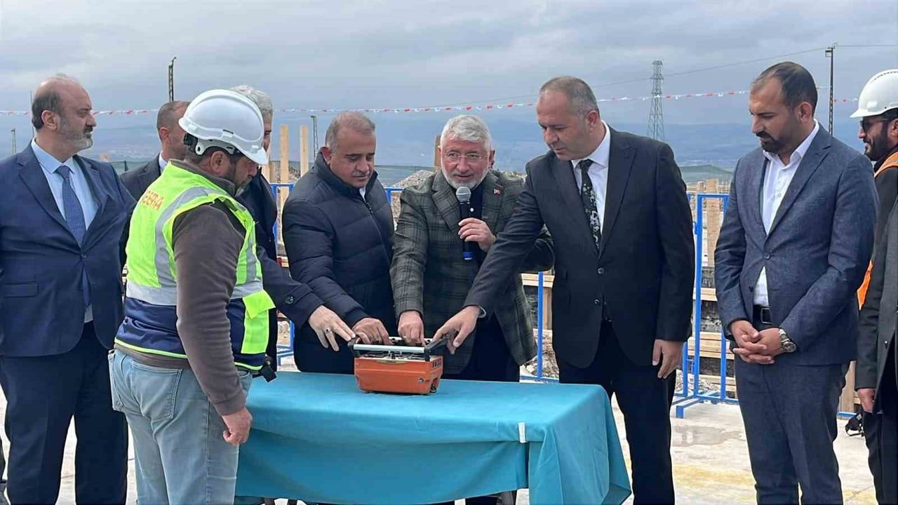Çorum kendi altyapısı için beton boru üretim tesisinin temelini attı